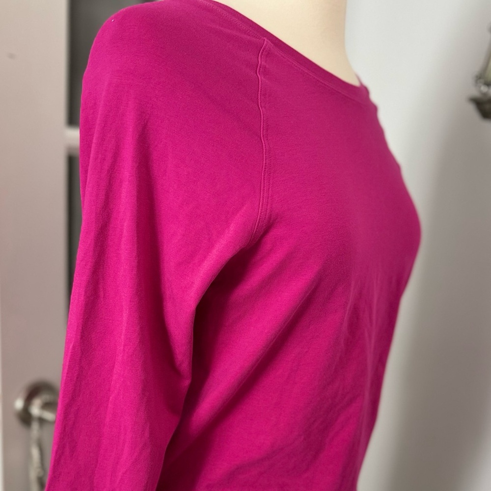 Lululemon LA Keyhole Reversible Long Sleeve Top in Ripened Raspberry - Picture 3 of 11